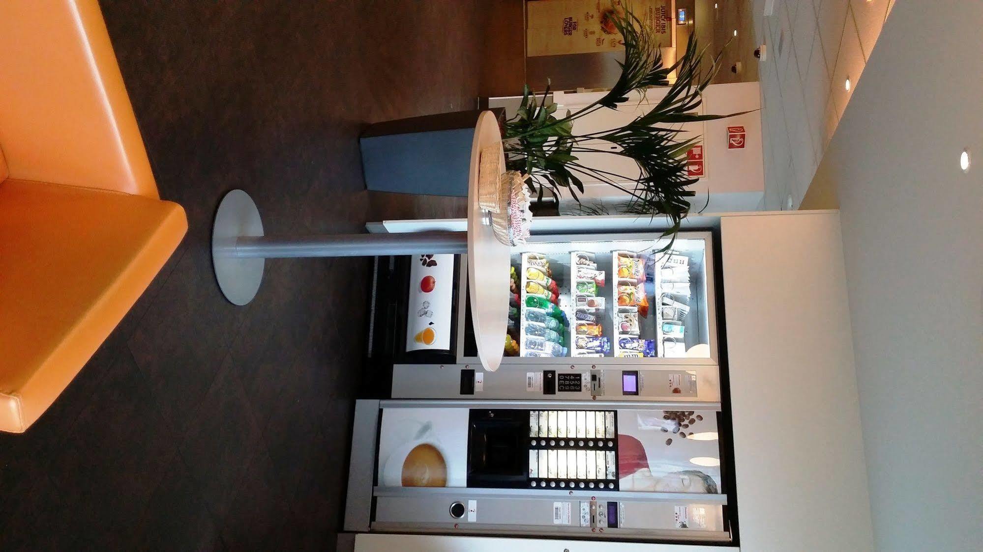 Ibis Budget Geneve Petit-Lancy Exterior foto
